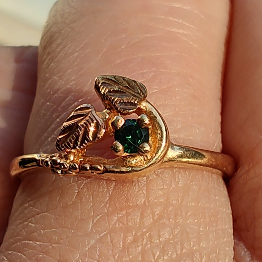 Black Hills Gold birthstone ring